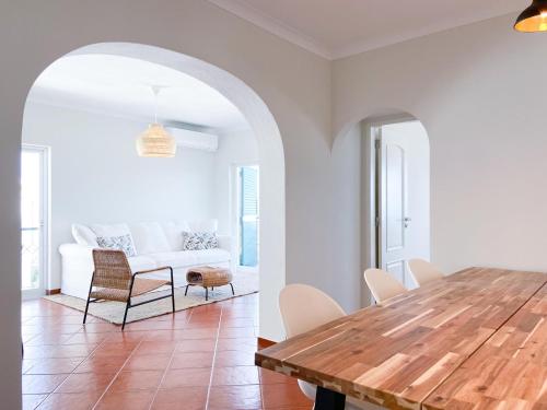 Spacious Penthouse Sea View Near Beach #1925