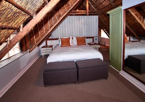Un ou plusieurs lits dans un hébergement de l'établissement Sandton Country Manor