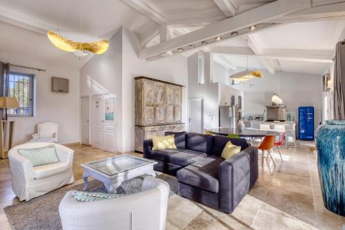 Χώρος καθιστικού στο Villa Vermentine