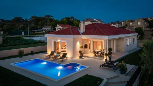 Beautiful Villa Eleni – Photos 2