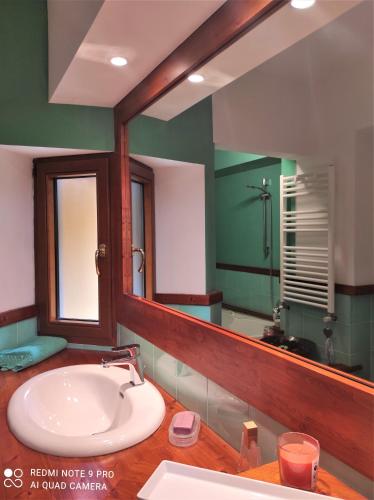 CAREGGI GARDEN APARTMENT