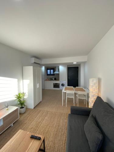 Central apartment with parking by Wayra Tarifa