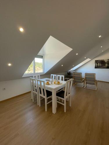 Vita Portucale ! Stylish Apartment Campo Ourique