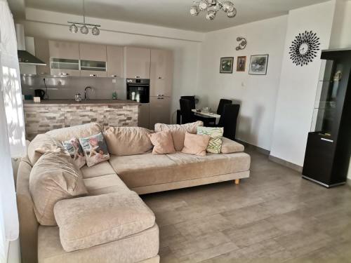 Dapur atau dapur kecil di Apartmani Sidro Senj