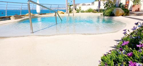 LA PINTA - INCREIBLE Primera linea - Piscina, all Services!