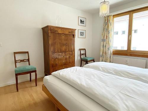 Llit o llits en una habitació de 80m2, gemütlich, modern, Ski & Kite, für 4 Personen - MU11