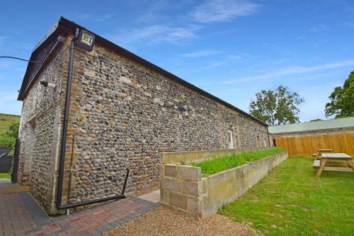 Gambar di galeri bagi The Flint Barn at Quex Park Estate di Birchington