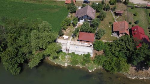 Φωτογραφία από το άλμπουμ του Drinska Obala σε Mali Zvornik