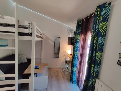 Afbeelding uit fotogalerij van Studio Boulouris Panorama in Saint-Raphaël