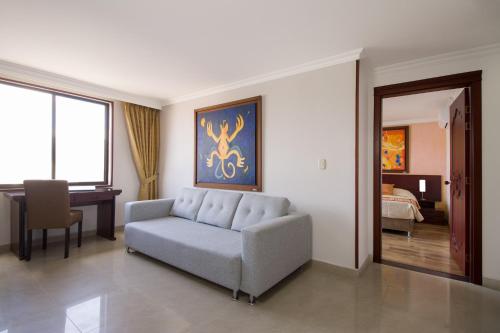 Istumisnurk majutusasutuses Hotel Luxor Pereira