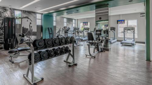 Pusat kecergasan dan/atau kemudahan kecergasan di Hotel Deville Prime Porto Alegre