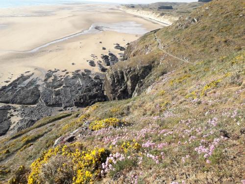 Proche port Centre village