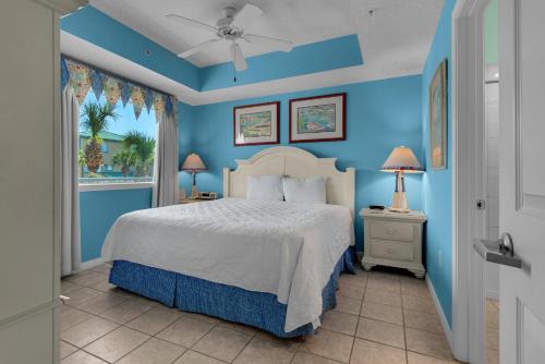 Ένα ή περισσότερα κρεβάτια σε δωμάτιο στο Destin West Gulfside #203