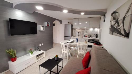 APARTMENT IVA