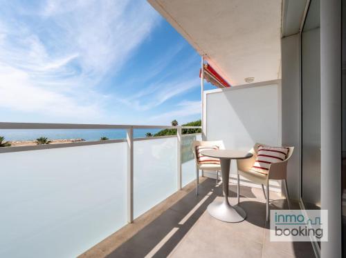 Sun Beach MariPaz, frontal al mar y parking