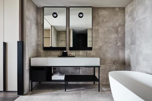 Hyatt Place Melbourne Caribbean Park Image