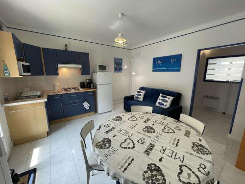 Appartement Moderne 2 Pièces + Cabine, Terrasse, Proche Plage – Saint-Jean-de-Monts - FR-1-224C-204