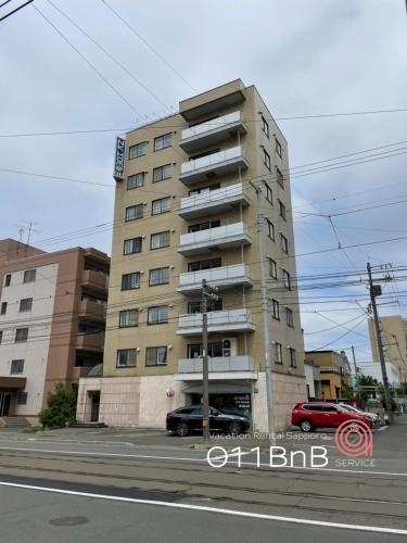NK BLD7F Sapporo 3LDK 3BR 1 floor 1 room