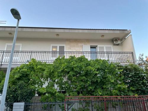 Budova, v ktorej sa apartmán nachádza