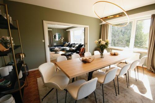 Gîte La Villa Joséphine avec Sauna, Jacuzzi, Jardin et Parking