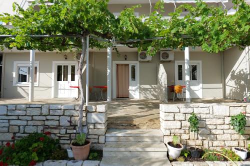 Gallery image of Villa Gjika in Qeparo