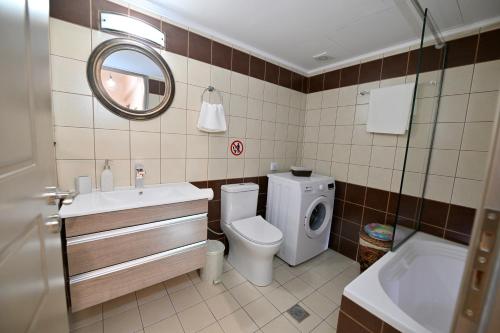 Artemis No1 Apartment