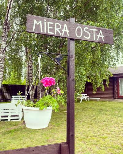 Сад в Miera osta