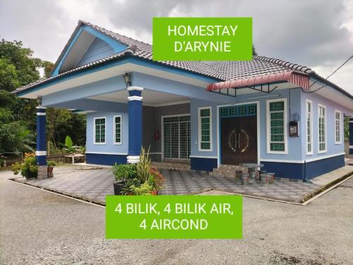 a house with the words homayay drive and billk billk at Homestay D ARYNIE in Bukit Payong