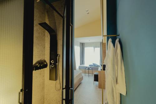 Phòng tắm tại Metis Urbane Living Spaces