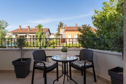 Apartments Alloro by SeeAdria Agency