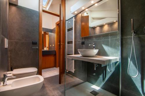 Salle de bains dans l'établissement Dimore Verona