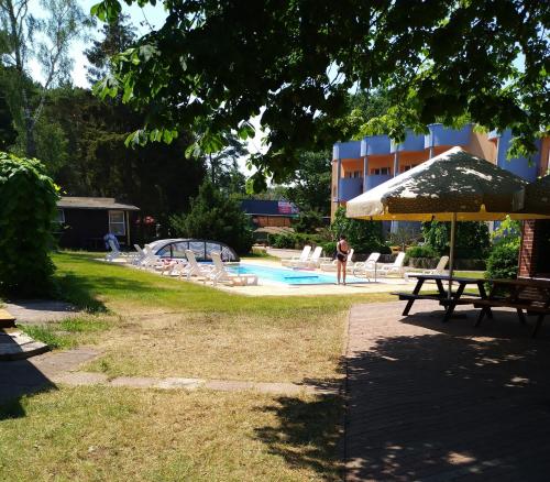 The swimming pool at or near Ośrodek Wczasowy Perła