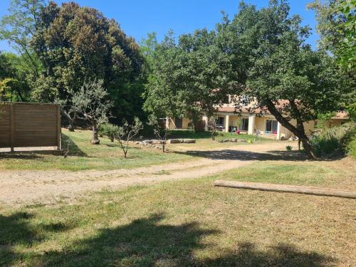 Photo de la galerie de l'établissement ô Bois Marin, à Bouchet