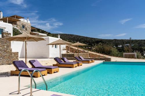 Gallery image of Serenity Villa w/ Pool in Butterfly Valley in Kampos Paros