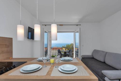 Ivan Sea View Apartment