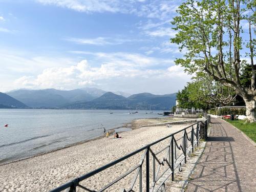 A beach at or near a szállodákat