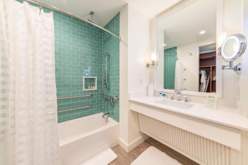 Margaritaville Resort Orlando with H2O Waterpark photo 101