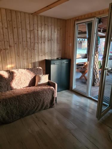 Fotografie z fotogalerie ubytování Domek Wakacyjny Maciuś 48 v destinaci Głębokie