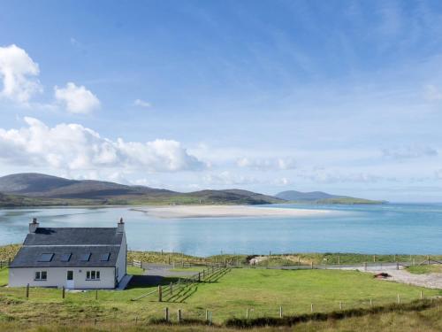 1 Luskentyre – Photos 4