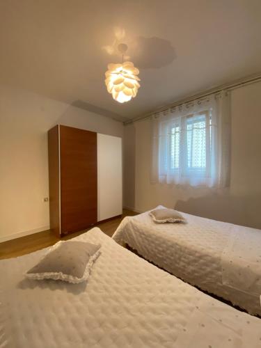 Posteľ alebo postele v izbe v ubytovaní Comfy apartment in a quiet neighborhood