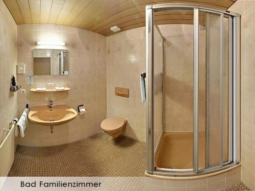 Kamar mandi di Hotel Keinath Stuttgart