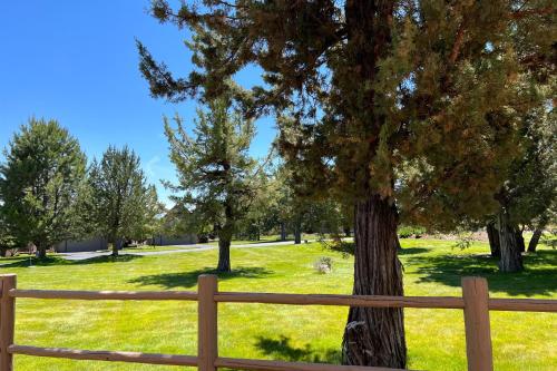 Eagle Crest Retreat – Photos 2