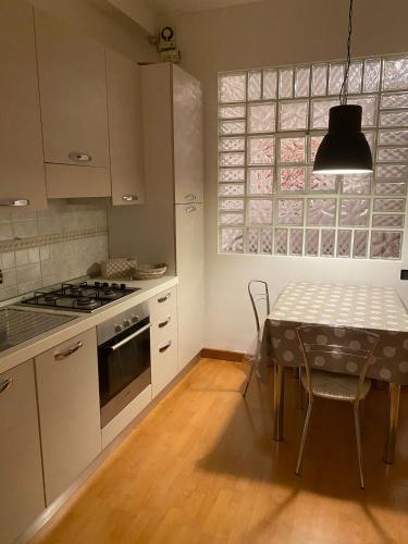 Dada Apartment tesisinde mutfak veya mini mutfak