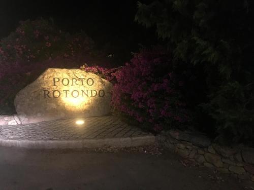 Imagen de la galería de Monolocale in Residence a Porto Rotondo - Sardegna, en Porto Rotondo