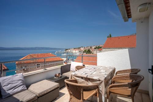 The midpoint apartments Bol