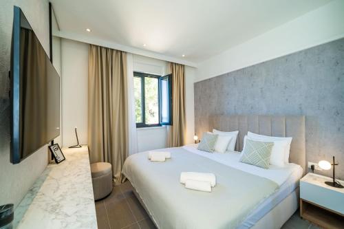 Luxury 2 BD Apartment Ika Marie - Dubrovnik Old Town with Jacuzzi and Parking
