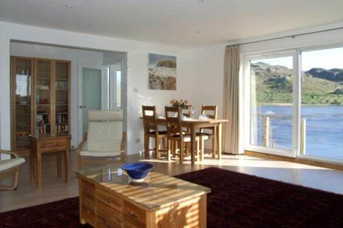 Loch Cottage – Photos 2