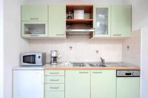The midpoint apartments Bol