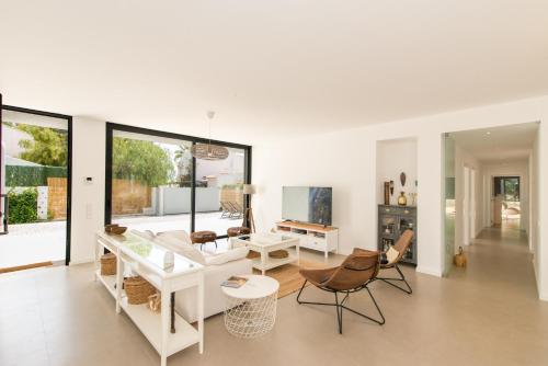 Villa 91 by ALGARTUR