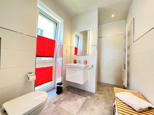 Koupelna v ubytování Apartment MeerLeben, Am Alten Deich 28 (Parkplatz 114)